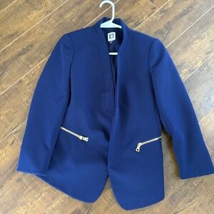 Lightly used blue Anne Klein blazer, size 2